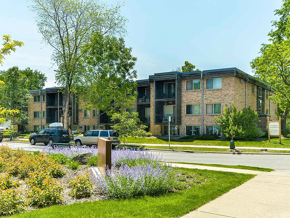 50th Street Apartments