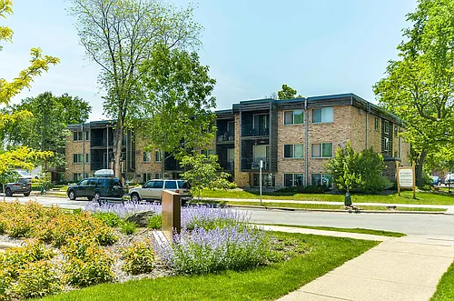 50th Street Apartments Photo 1