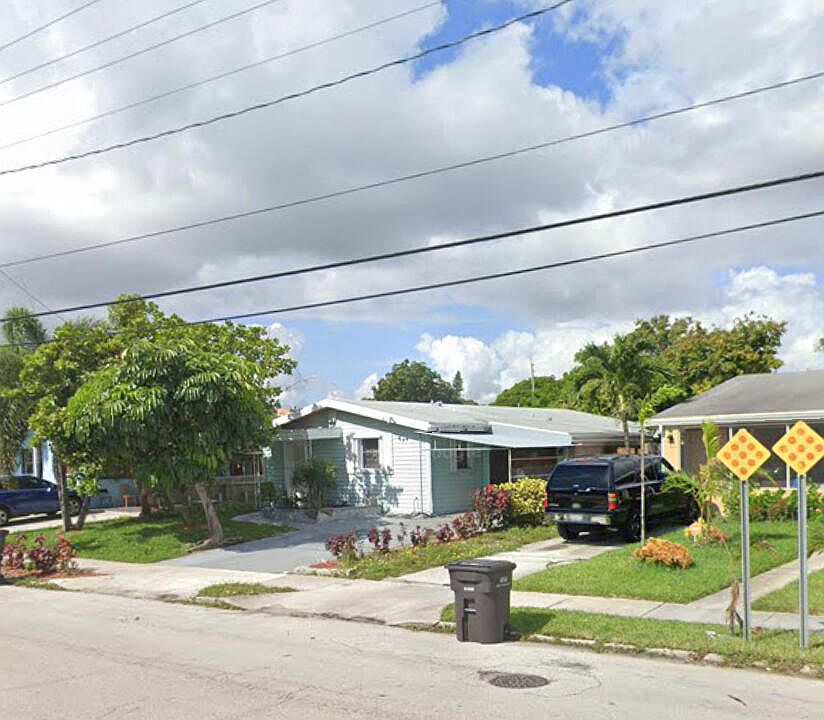 3717 Pinewood Ave, West Palm Beach, FL 33407 Zillow
