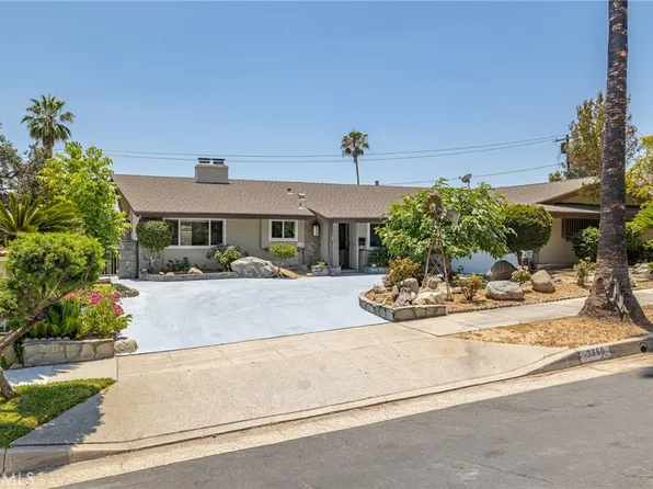 3860 Valley Lights Dr, Pasadena, CA 91107