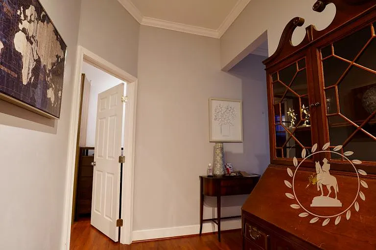 1 E Chase St #608 — Photo 9