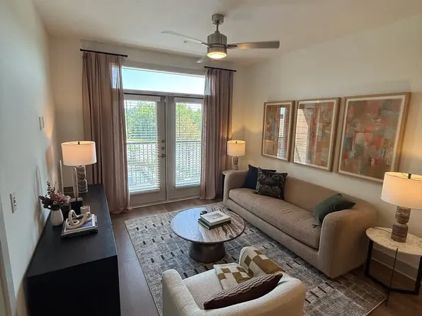 (undisclosed Address), Austin, TX 78745