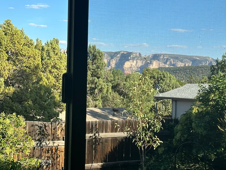 120 Stardust Ln — Photo 29
