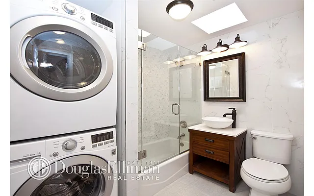 Rented by Douglas Elliman | media 28