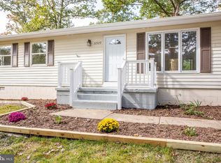 22529 Joan Dr, California, MD 20619