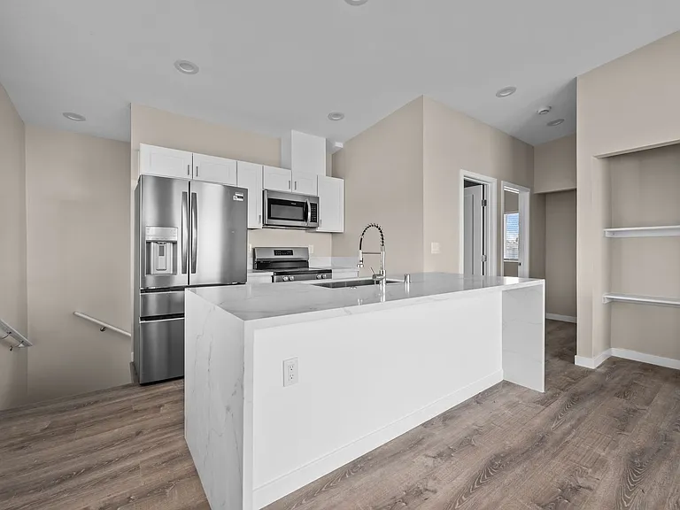 6211 Mesita Dr — Photo 6
