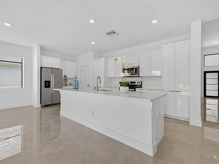6336 Chorus Dr — Photo 22
