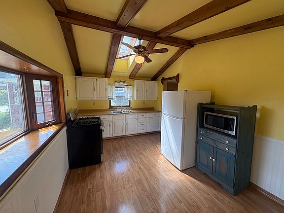 4th image of 139 Frederick St