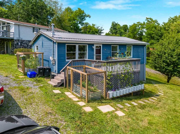 62 W 5th St, Morgantown, WV 26501