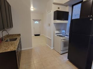 1827 S May St #2R, Chicago, IL 60608