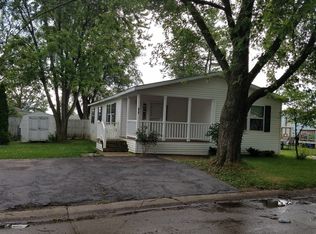 210 East Dr, Westfield, IN 46074