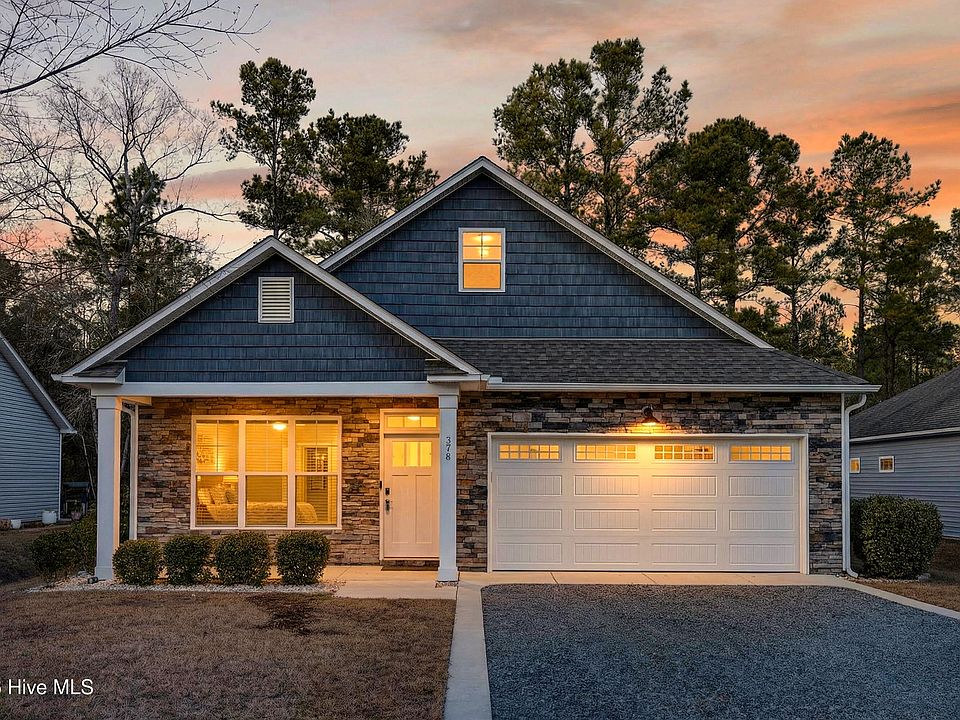 1st image of 376 Southbend Court NE