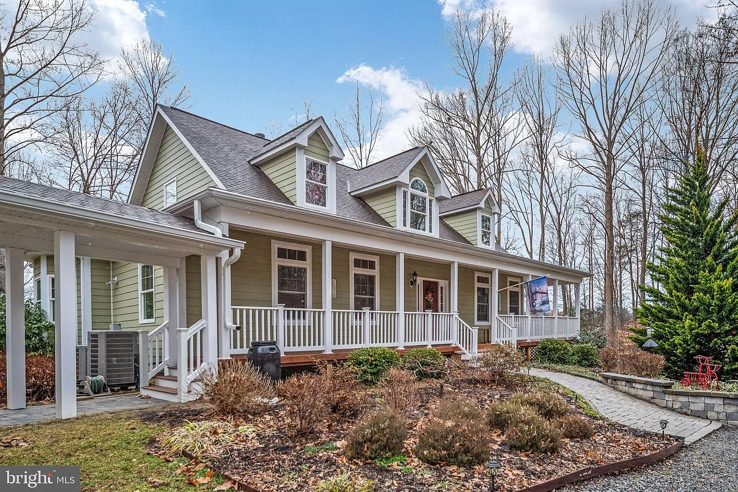 3900 Water Front Ct photo 1