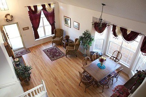 Living roomDining room combination