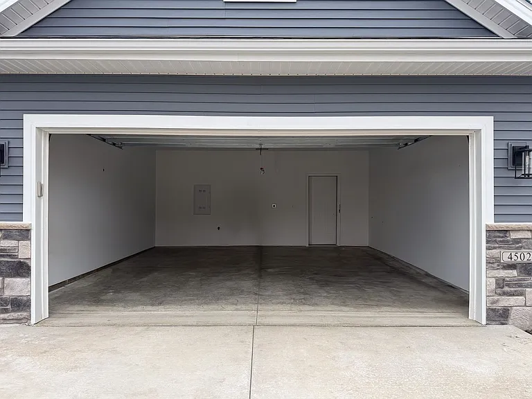 The Legends Homes | Specials Available! — Photo 49