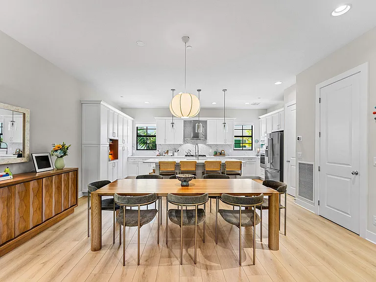 5251 Beckman Ter — Photo 17