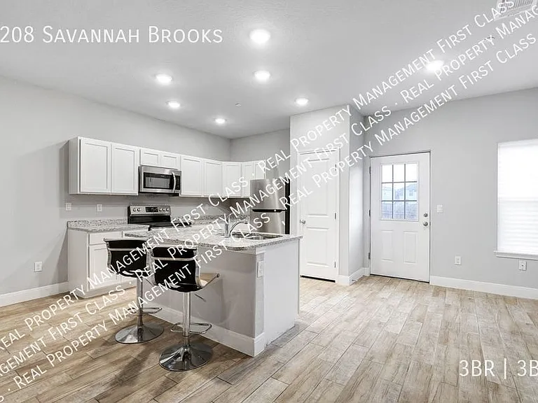7208 Savannah Brks — Photo 10