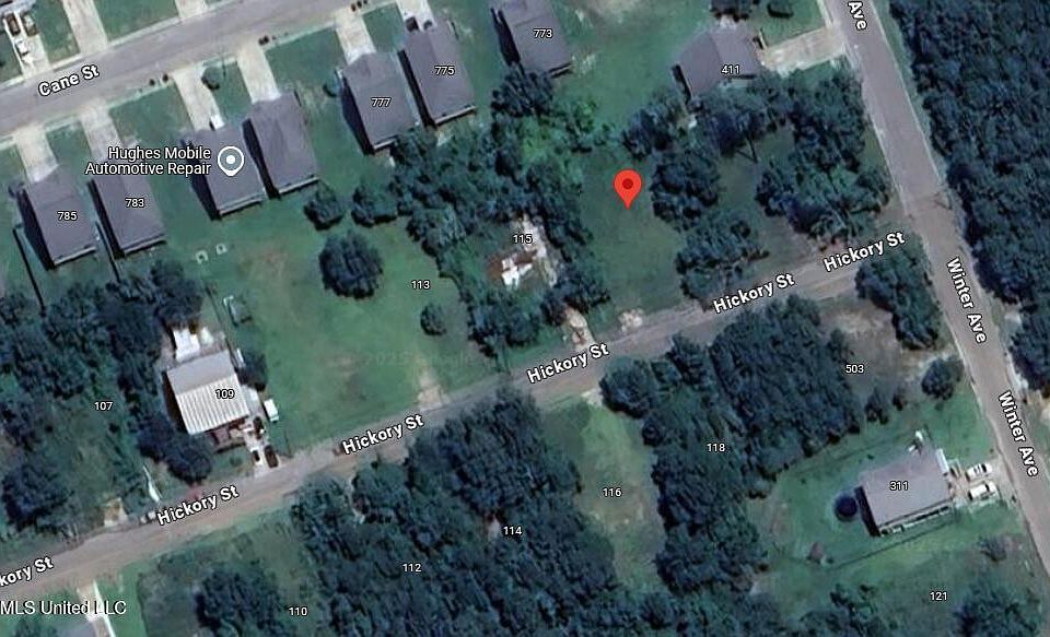 2nd image of 117 Hickory St