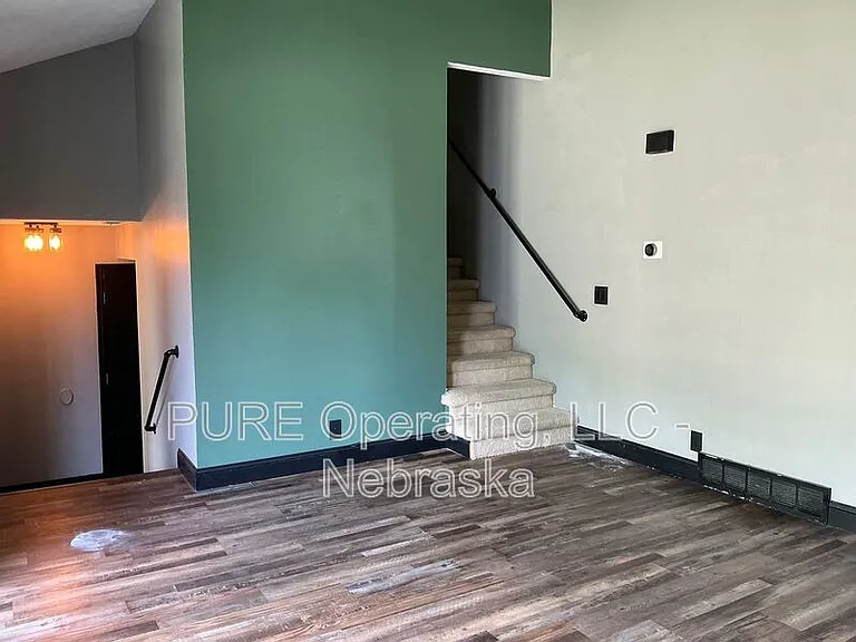 5018 S 163rd St — Photo 7