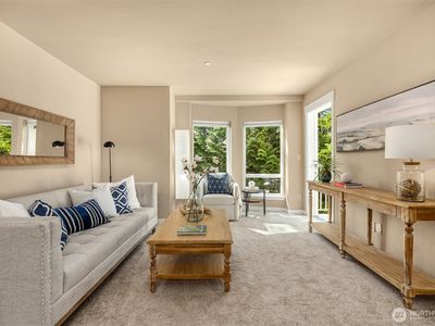300 High School Road NE #312, Bainbridge Island, WA, 98110