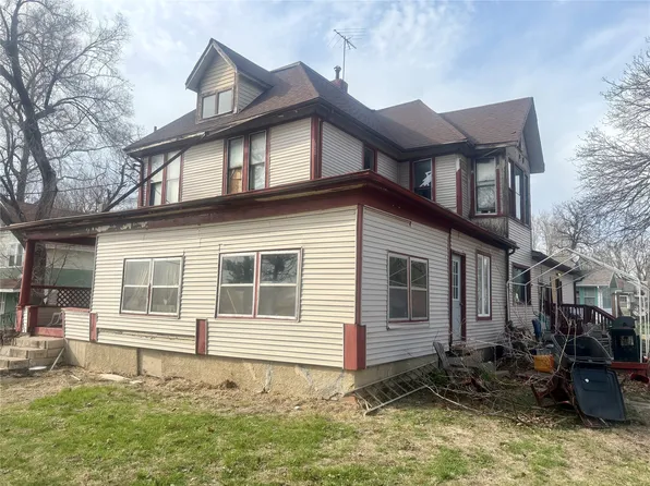 542 Guthrie Ave, Des Moines, IA 50313