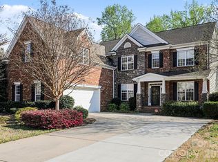 430 Ranelagh Dr, Waxhaw, NC 28173