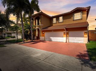 15883 SW 63rd Ter, Miami, FL 33193