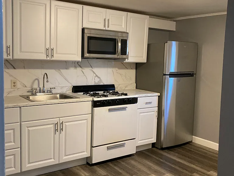 324 Granite St #C — Photo 3