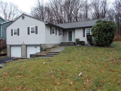 3 Grandview Ave, Stockholm, NJ, 07460