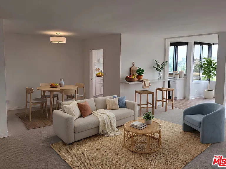8701 Delgany Ave — Photo 2