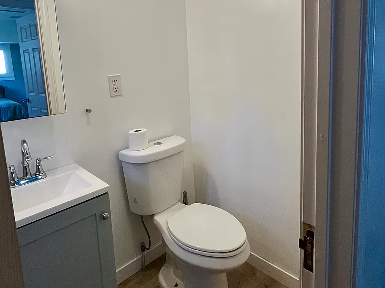 333 Nordina St — Photo 17