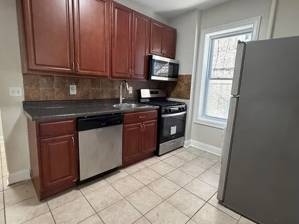 272 Monticello Ave #3E, Jersey City, NJ 07306