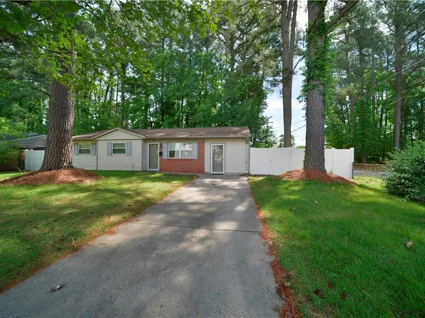 500 Mango Dr, Virginia Beach, VA 23452