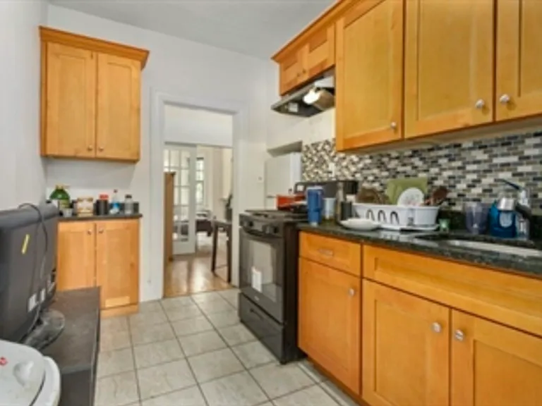 57 Brighton Ave #6 — Photo 5