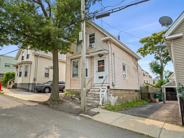 194 Fayette St, Lynn, MA 01902