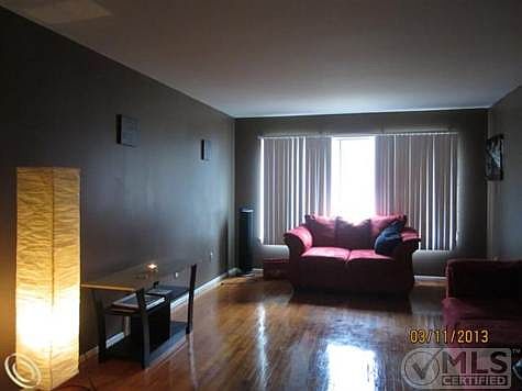 Living Room.jpg