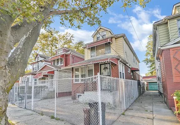 4th image of 133-07 107th Ave