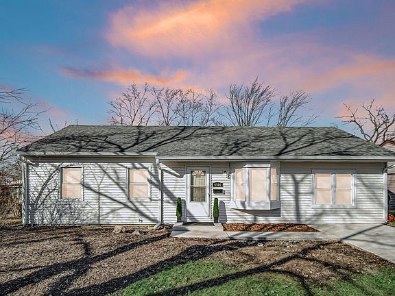 2nd image of 4506 Windsor Ct