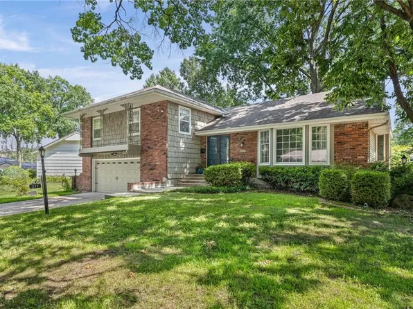 211 W 110th St, Kansas City, MO 64114