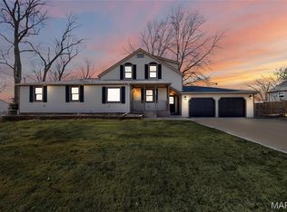 626 Lonedell Rd, Arnold, MO 63010