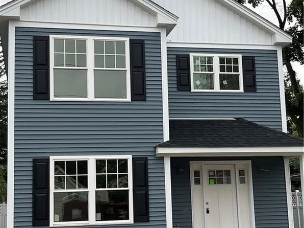 443 Pequot Ave, Warwick, RI 02889