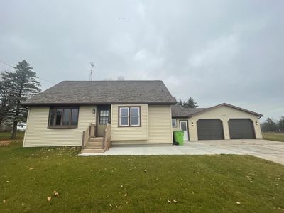 1520 North AVENUE, Cleveland, WI, 53015