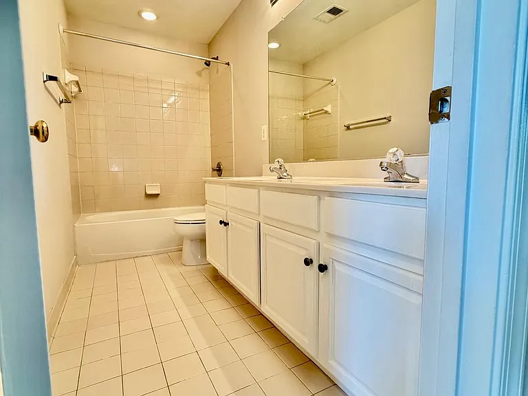 15519 Exmore Ct — Photo 20