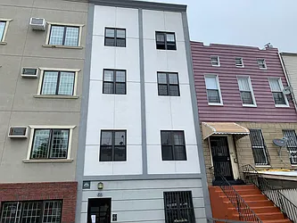 Rented by Premier Metro Realty Corp