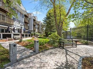 10 Forge Pond UNIT C, Canton, MA 02021