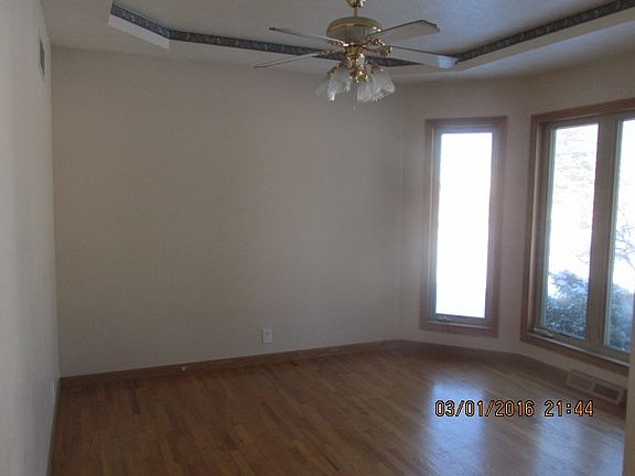 2nd image of 27080 Waters Edge Dr