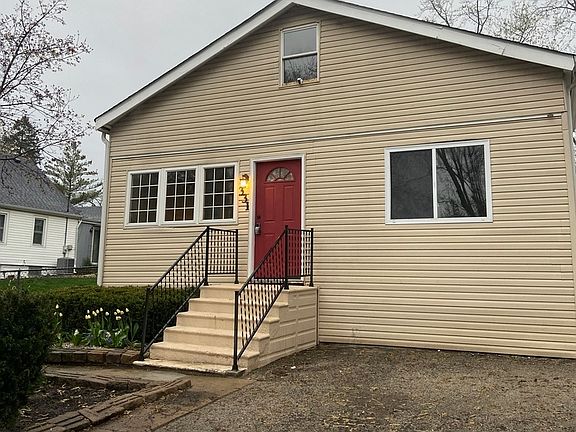 2nd image of 331 Forest Glen Dr