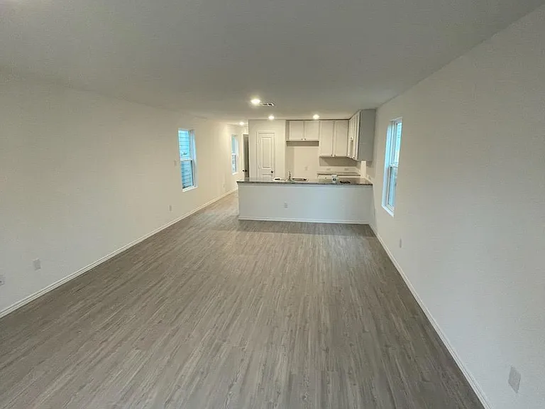 9132 Bowie Rdg — Photo 2