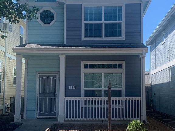 2nd image of 157 Hickory St