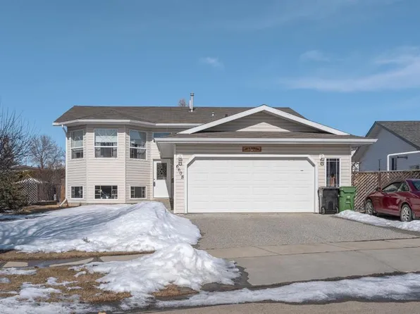6608 S 33rd Ave, Camrose, AB T4V 4W9